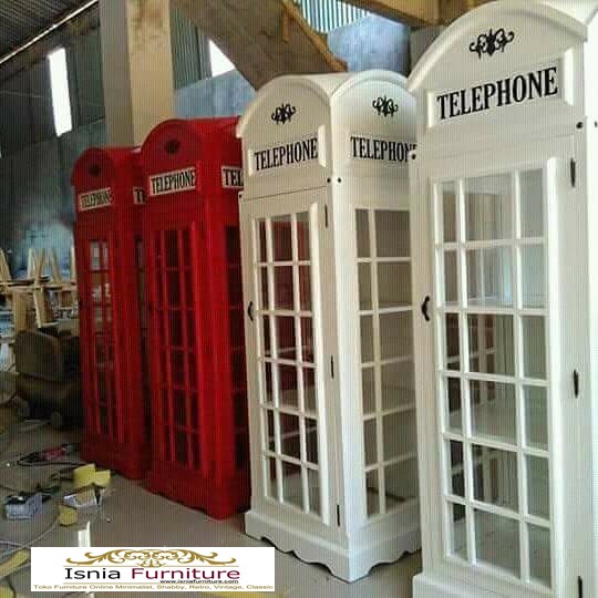 Lemari Pajangan Telephone Box London Inggris Murah